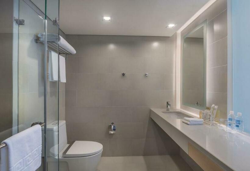 اتاق لوکس, Seda Vertis North