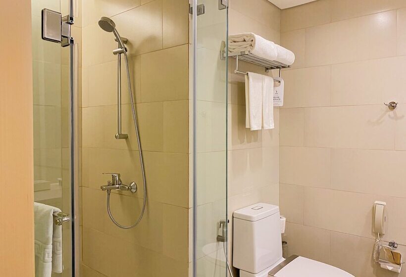 اتاق لوکس, Seda Vertis North