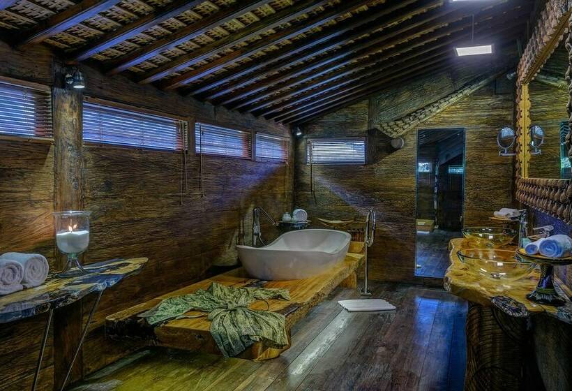 جناح, Permata Ayung Private Estate