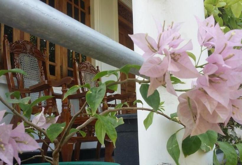 اتاق خانوادگی, Rich Resort & Restaurant