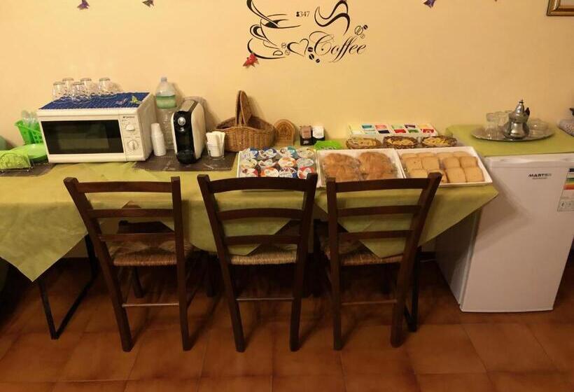 Четырехместный Номер Стандарт с Балконом, B&b Le Mille E Una Notte