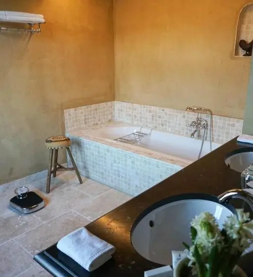 キングサイズベッドのデラックスルーム, Boutique Hotel De Brakelhoen