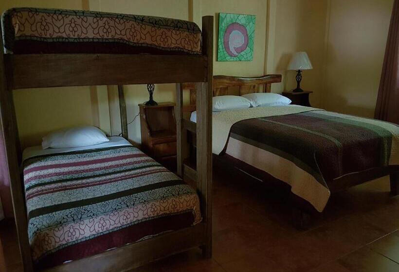 اتاق استاندارد چهار تخته, Greemount