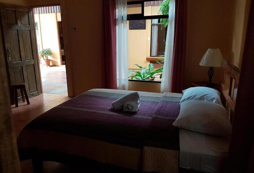 اتاق استاندارد چهار تخته, Greemount