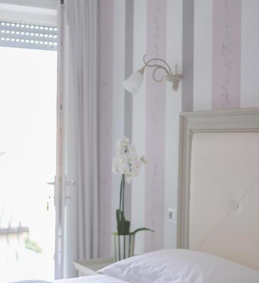 标准间带阳台, Gruppo Luxe Domus Vigevano