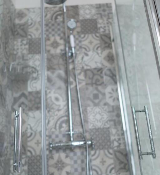 标准工作室, Gruppo Luxe Domus Vigevano