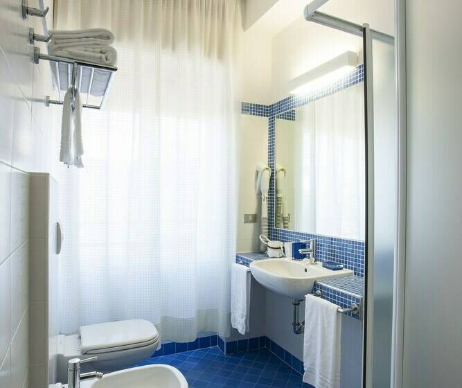 חדר סטנדרט לארבעה, Brig