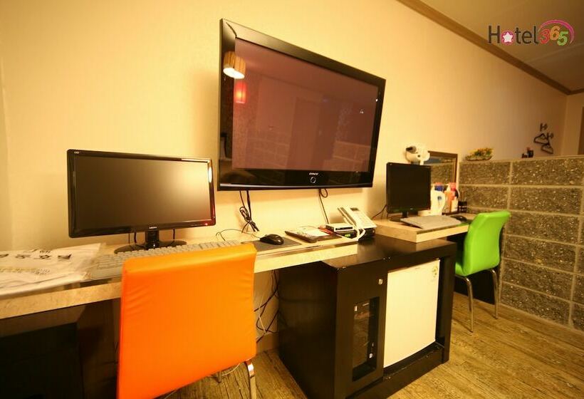 Номер Deluxe, Chuncheon Myeongdong