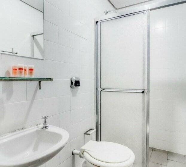 חדר סטנדרט יחיד, Lancaster Poa