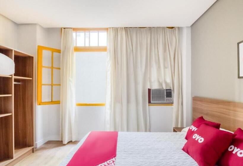 חדר סטנדרט, Lancaster Poa