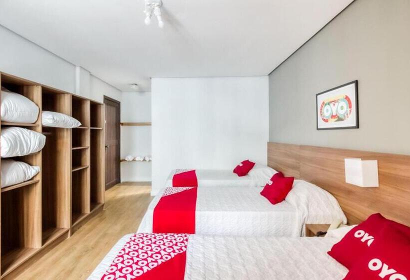 חדר סטנדרט לארבעה, Lancaster Poa