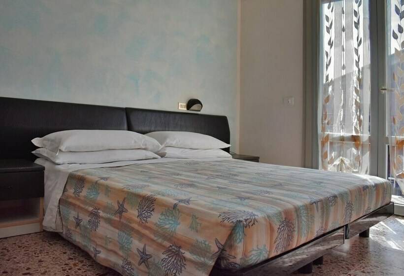 패밀리 룸, Manila