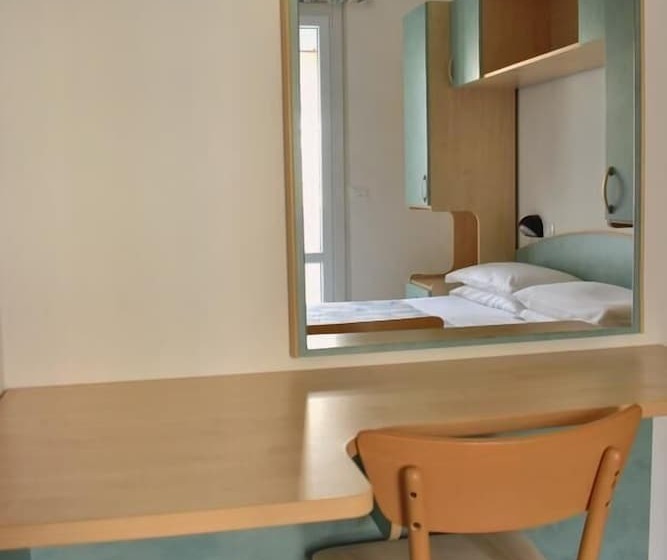 패밀리 룸, Manila