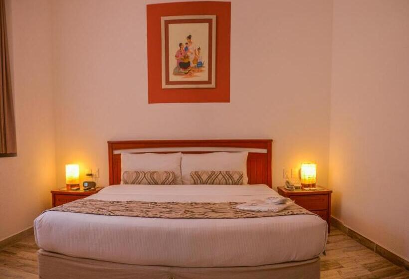 Люкс Deluxe Кровать Кинг, Radisson Hotel Cuernavaca