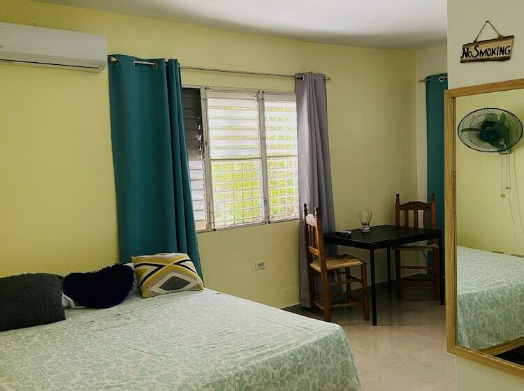 اتاق استاندارد یک نفره, Al Mare