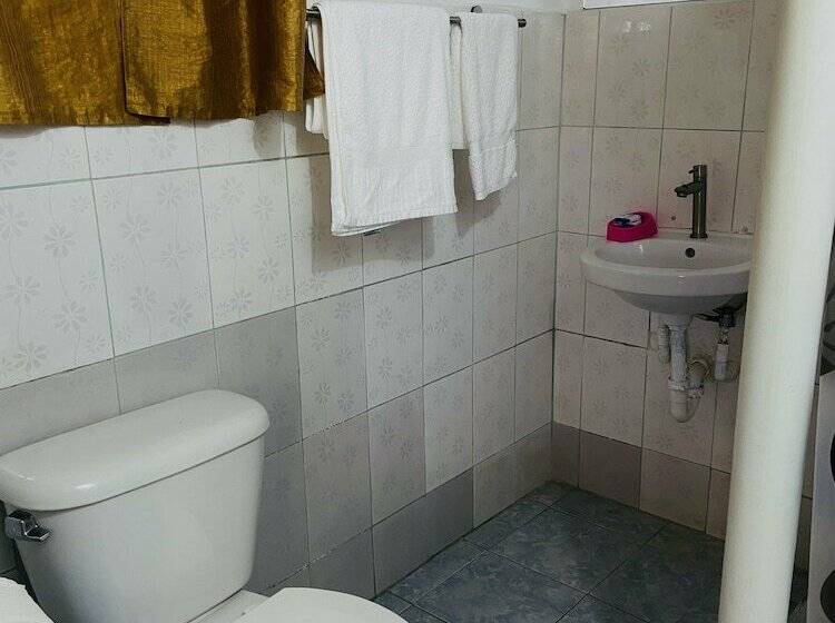 اتاق استاندارد یک نفره, Al Mare