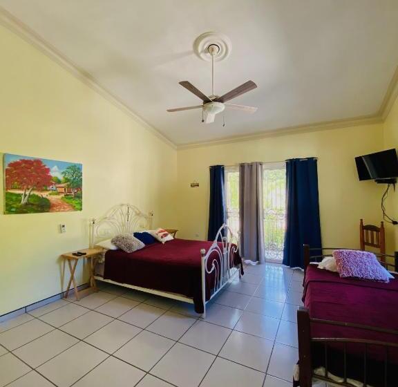 اتاق لوکس, Al Mare