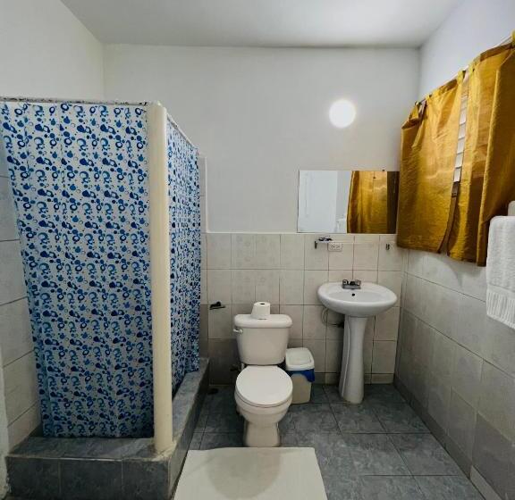 اتاق استاندارد با وان آب گرم, Al Mare