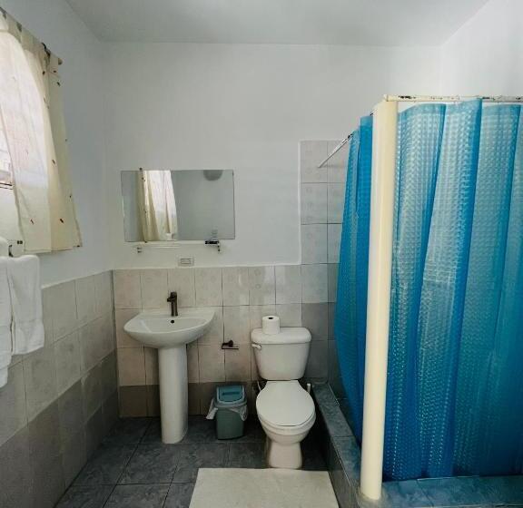 اتاق لوکس با بالکن و چشمانداز دریا, Al Mare