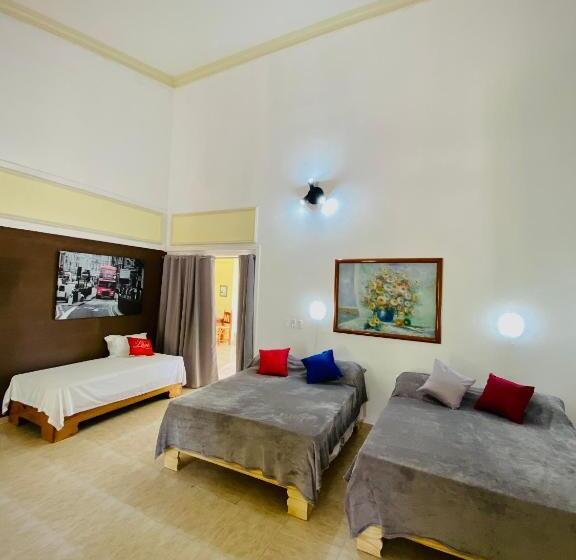 اتاق خانوادگی, Al Mare