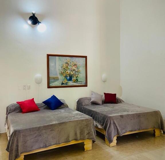 اتاق خانوادگی, Al Mare