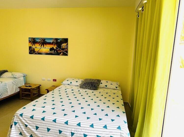 اتاق لوکس, Al Mare