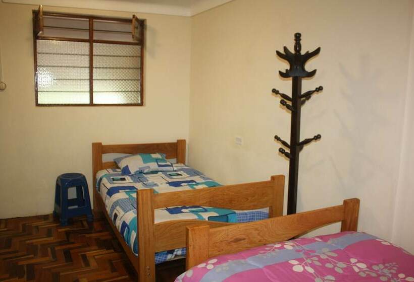 バスルーム共有のトリプルスタンダード, Big Vacation Hostel