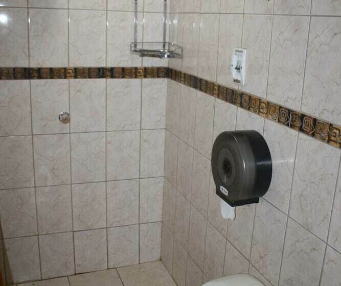 バス共有のスタンダードルーム, Big Vacation Hostel