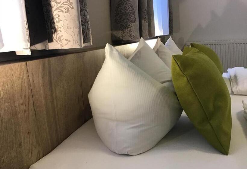 ファミリールーム, Gasthof Hotel Esterer