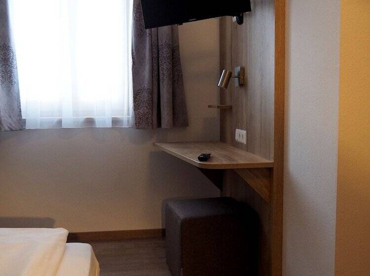 スタンダードシングルルーム, Gasthof Hotel Esterer