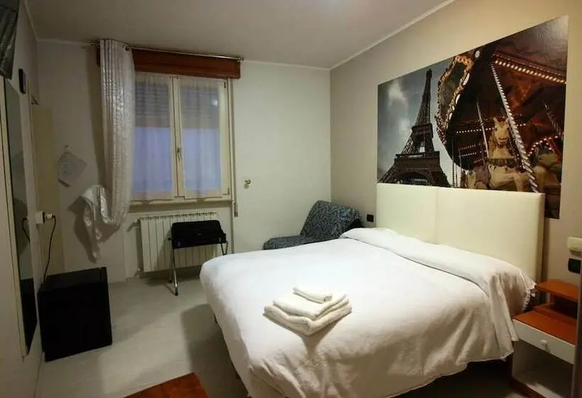 スタンダードルーム, Albergo Ristorante La Bussola