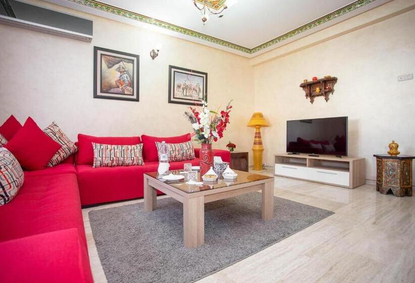 带1个卧室的带阳台的公寓, Aparthotel Les Oliviers Suites & Spa