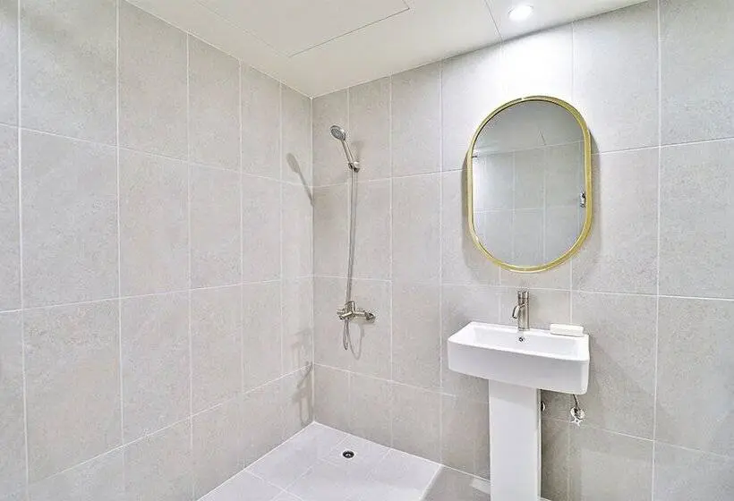 اتاق استاندارد, Calm Rest Hotel Busan Sasang
