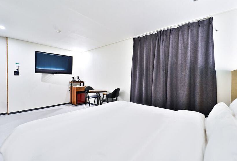 اتاق استاندارد, Calm Rest Hotel Busan Sasang