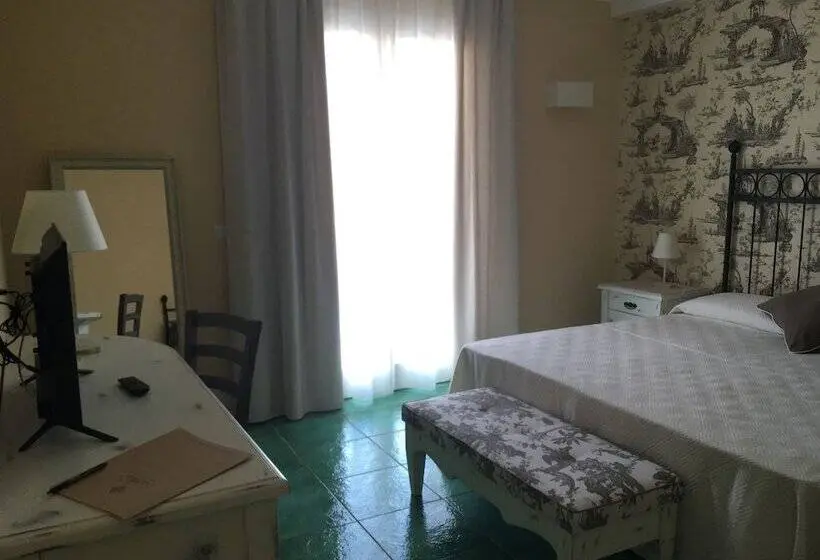 Classic-huone, Danieli Pozzallo