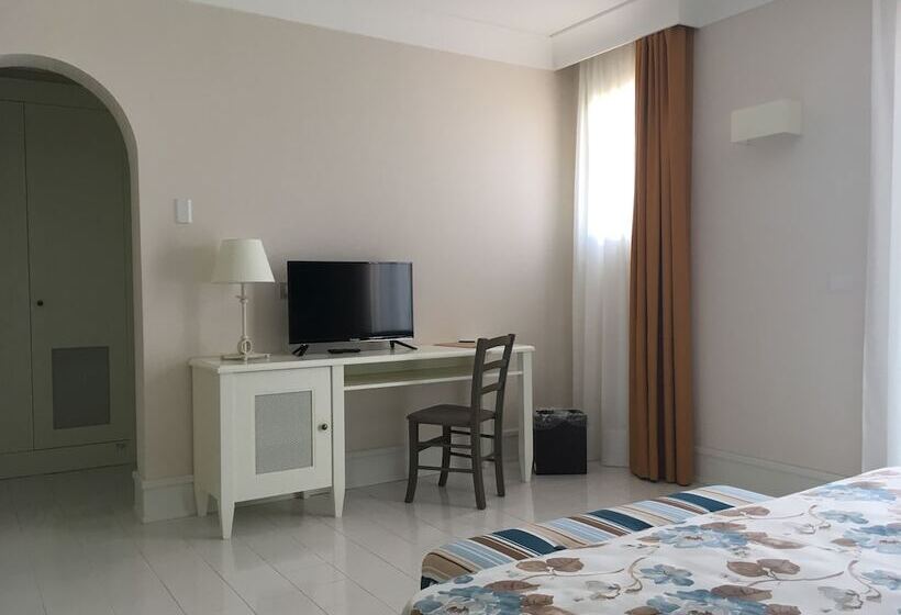 클래식 룸, Danieli Pozzallo