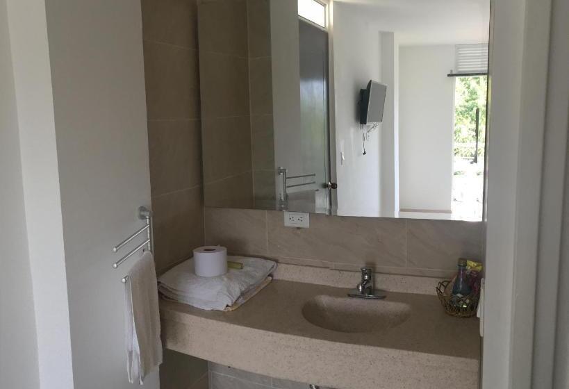 バルコニー付きスタンダードルーム, Econilonatural