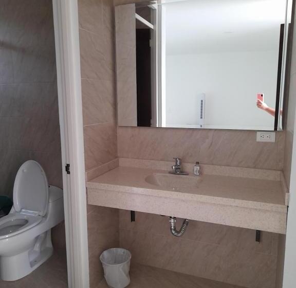 ２ダブルベッドのスタンダードルーム, Econilonatural