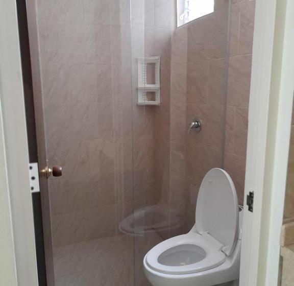 ファミリールーム, Econilonatural