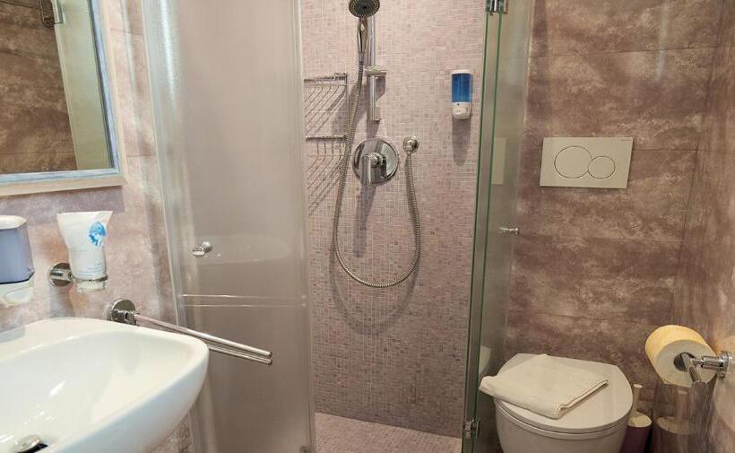 Quarto Economy, Gioiosa