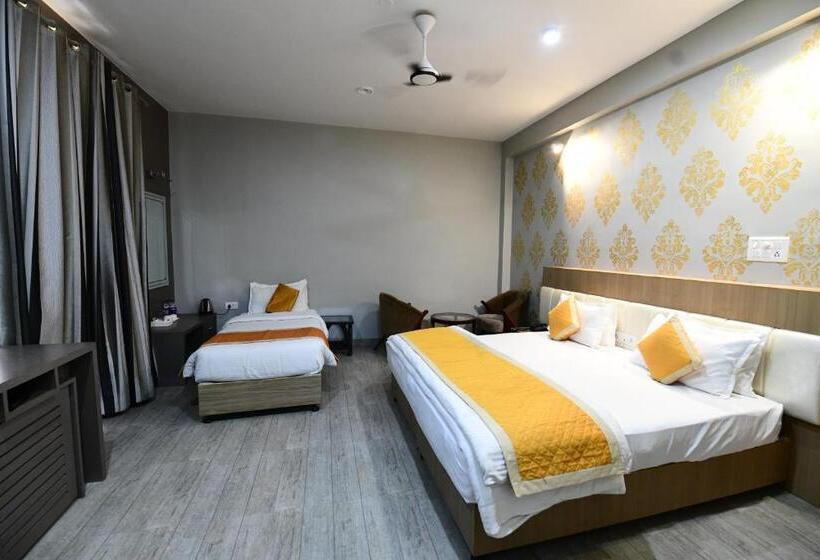 חדר דלוקס, Jataka Inn