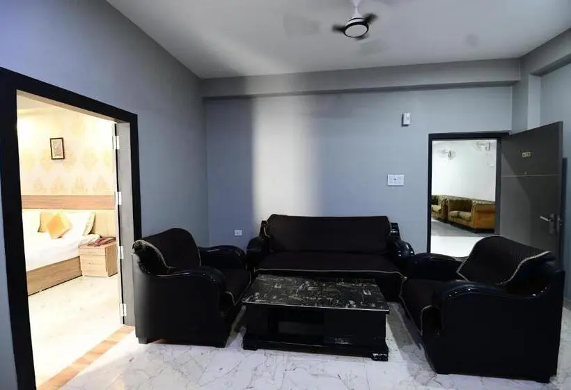 Suite, Jataka Inn