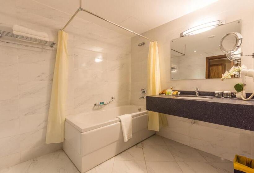 سوئیت با تخت بزرگ, La Roche