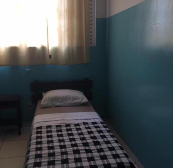 带共用浴室的标准房间, Loren