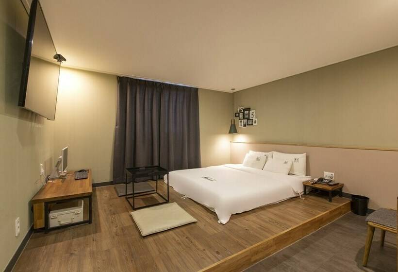 اتاق لوکس, Calm Rest Hotel Busan Sasang