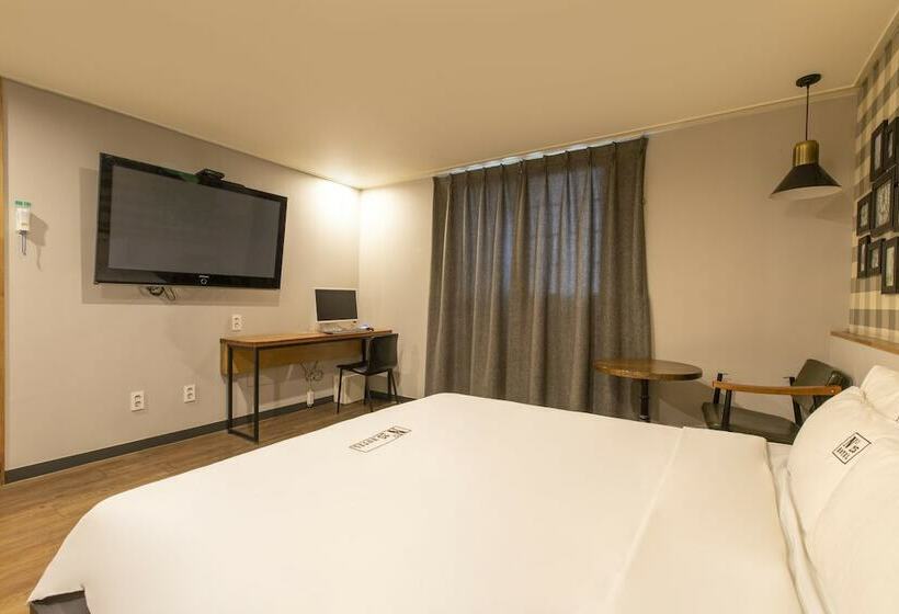 اتاق لوکس, Calm Rest Hotel Busan Sasang