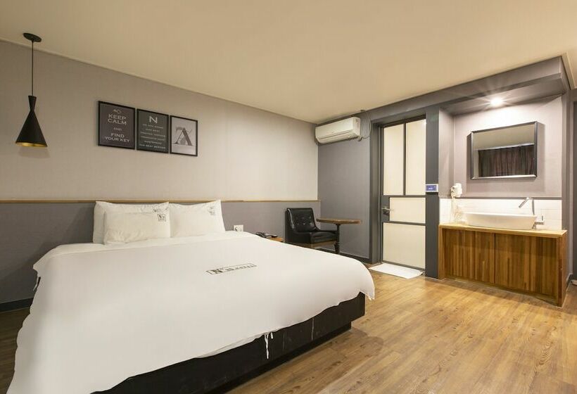 اتاق لوکس, Calm Rest Hotel Busan Sasang