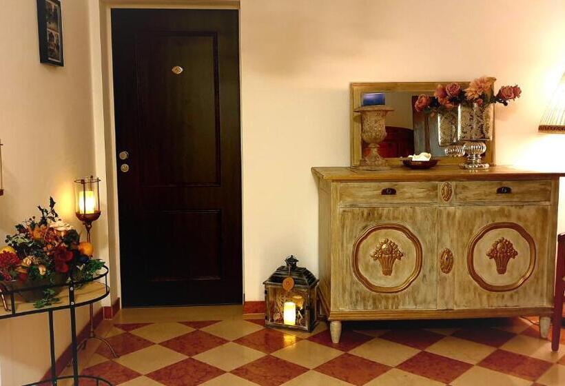 غرفة قياسية فردية, Römerbad