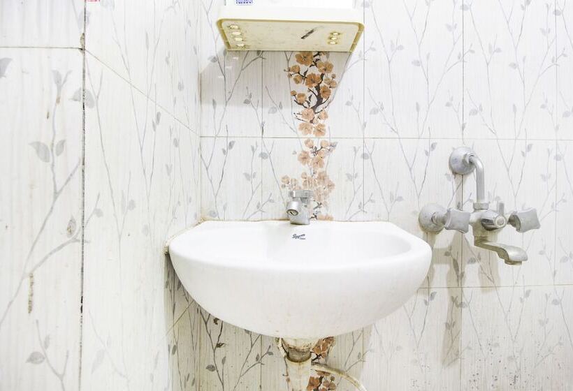 חדר דלוקס, Fabexpress Shiva