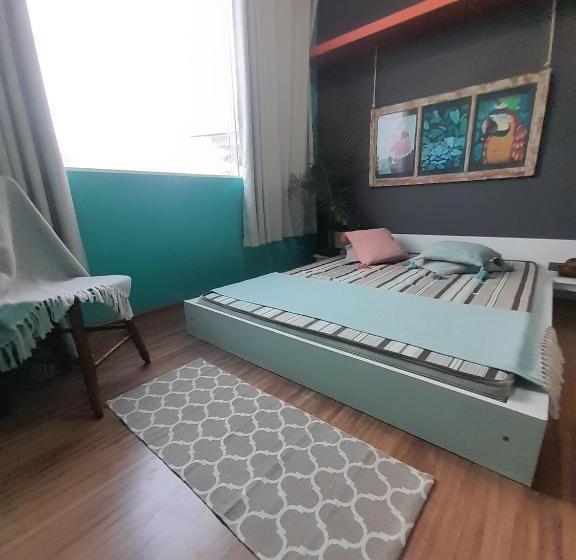 Quarto Superior, Katsbarnea Hostel